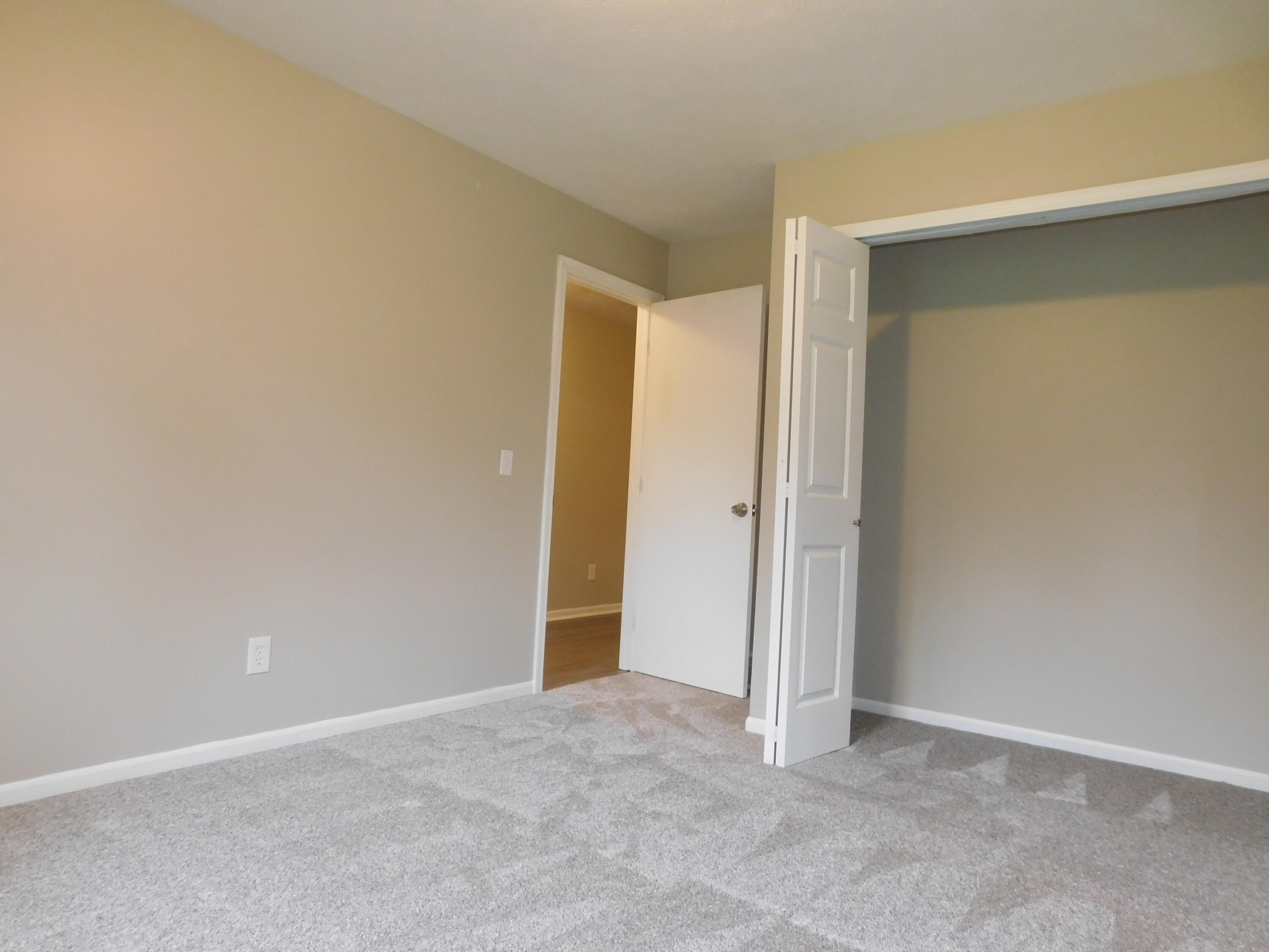 4890 Milett Road Fowlerville, MI 48836 - Photo 13 of 42 DSCN4305