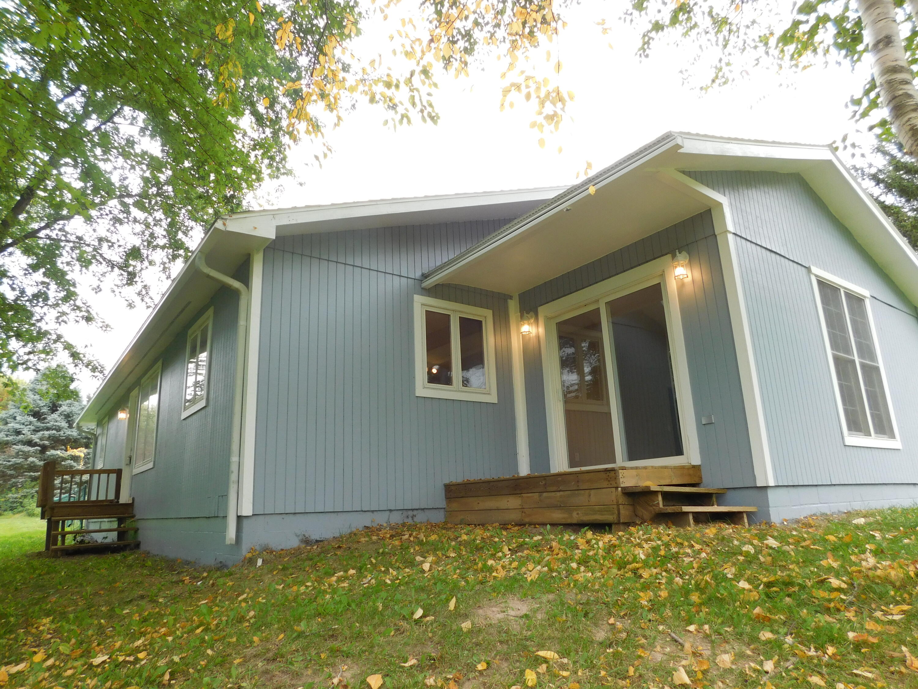 4890 Milett Road Fowlerville, MI 48836 - Photo 35 of 42 DSCN4333