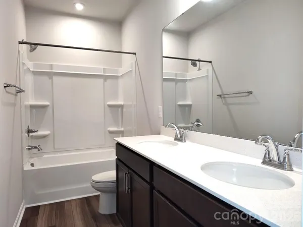 $2,295 | 8823 Arrington Hall, Charlotte, NC 28215