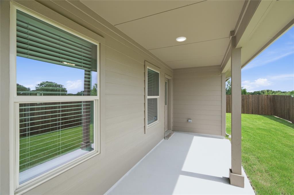 312 Blanco Drive Azle, TX 76020 - Photo 29 of 31