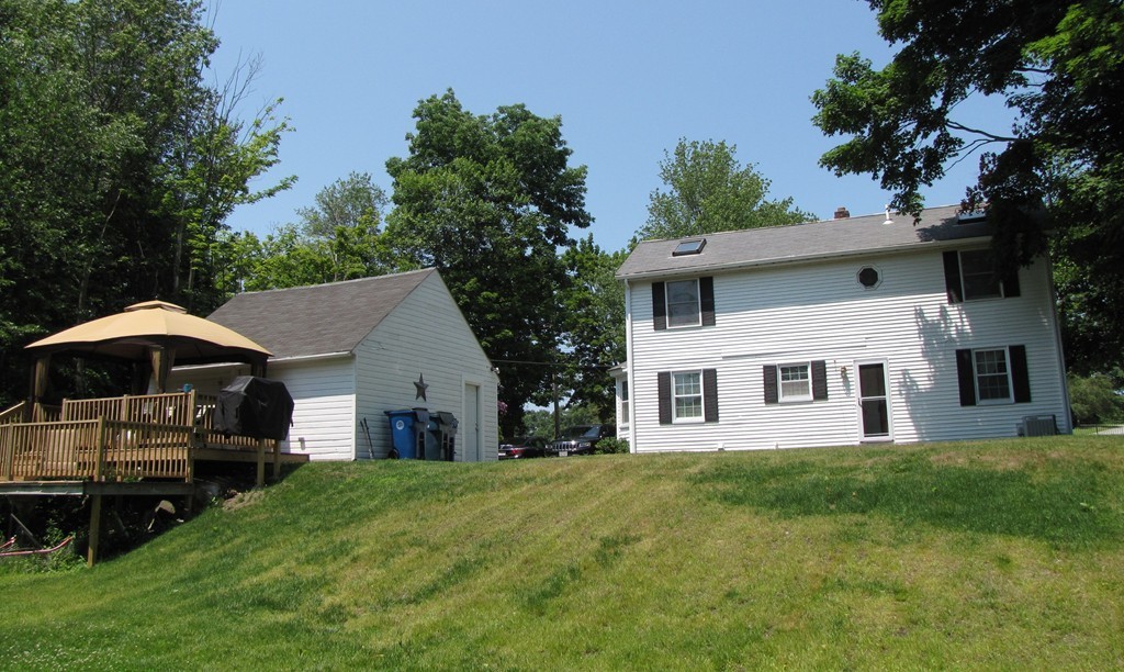 97 River Road Tewksbury, MA 01876 - Photo 4 of 28 Gallery Image 4
