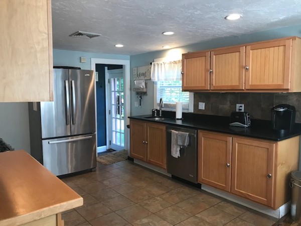 97 River Road Tewksbury, MA 01876 - Photo 7 of 28 Gallery Image 7