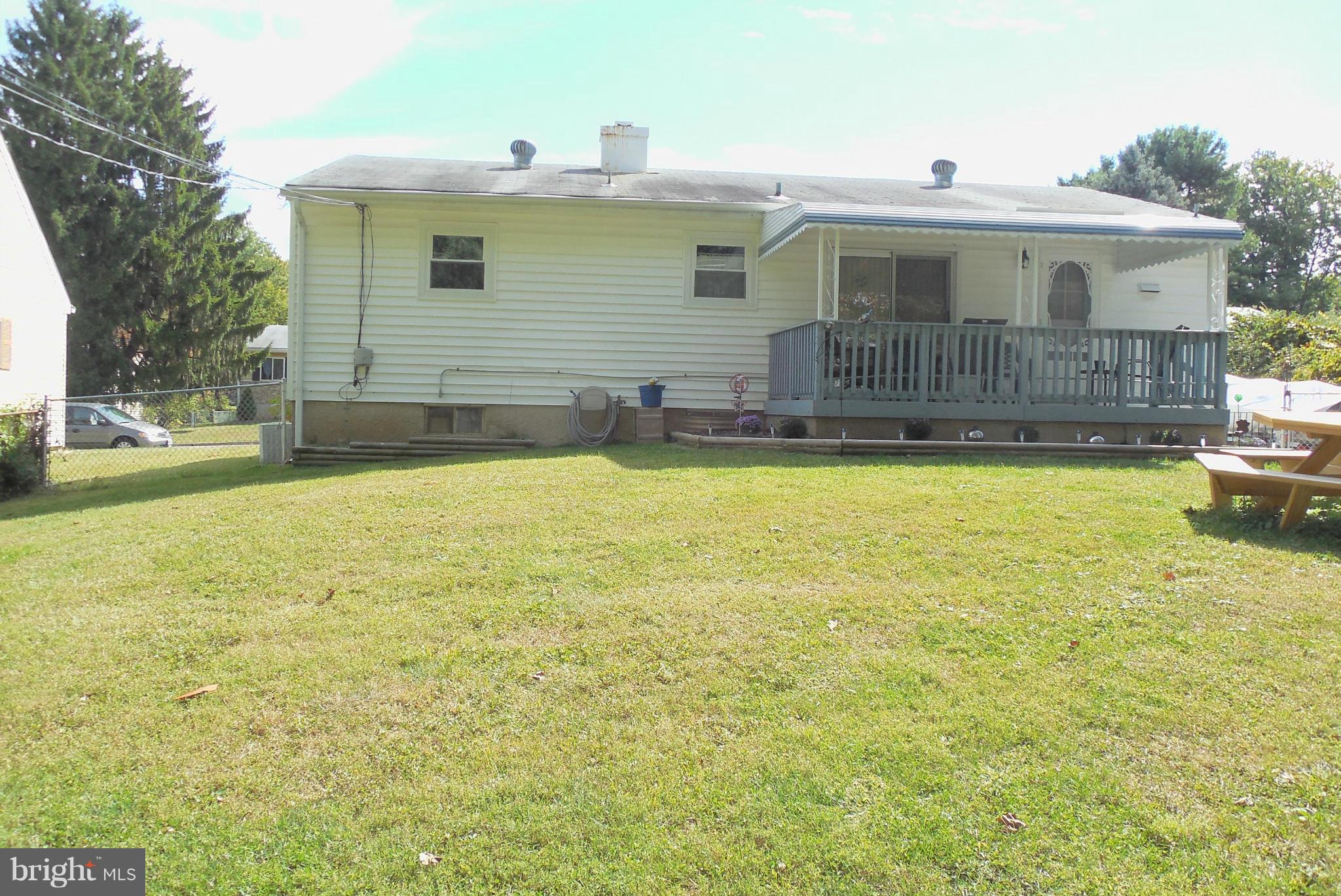 1322 Westburn Road Baltimore, MD 21228 - Photo 3 of 21 a view of a house with swimming pool
