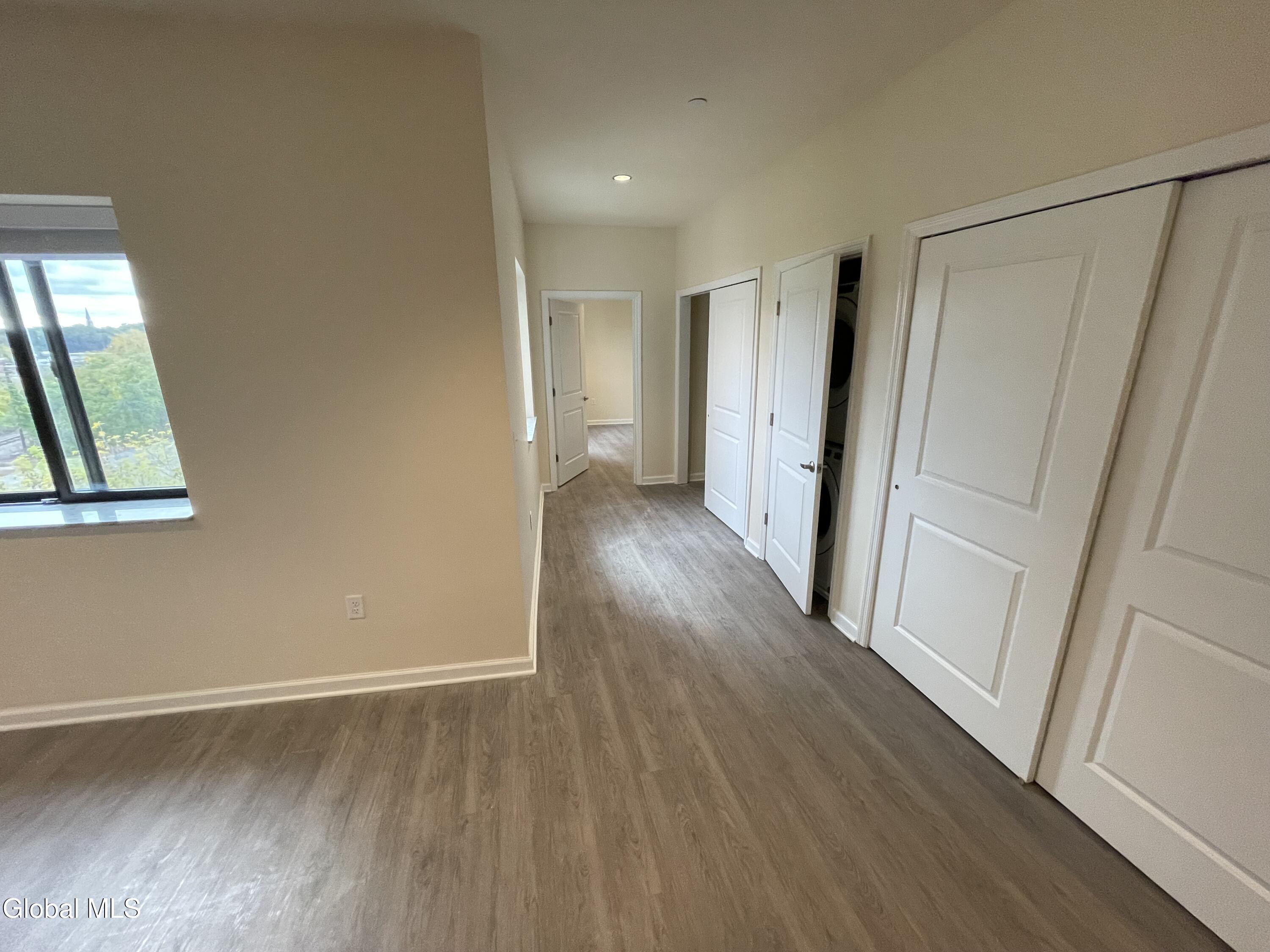 192 Erie Boulevard Schenectady, NY 12305 - Photo 18 of 56 IMG_6801