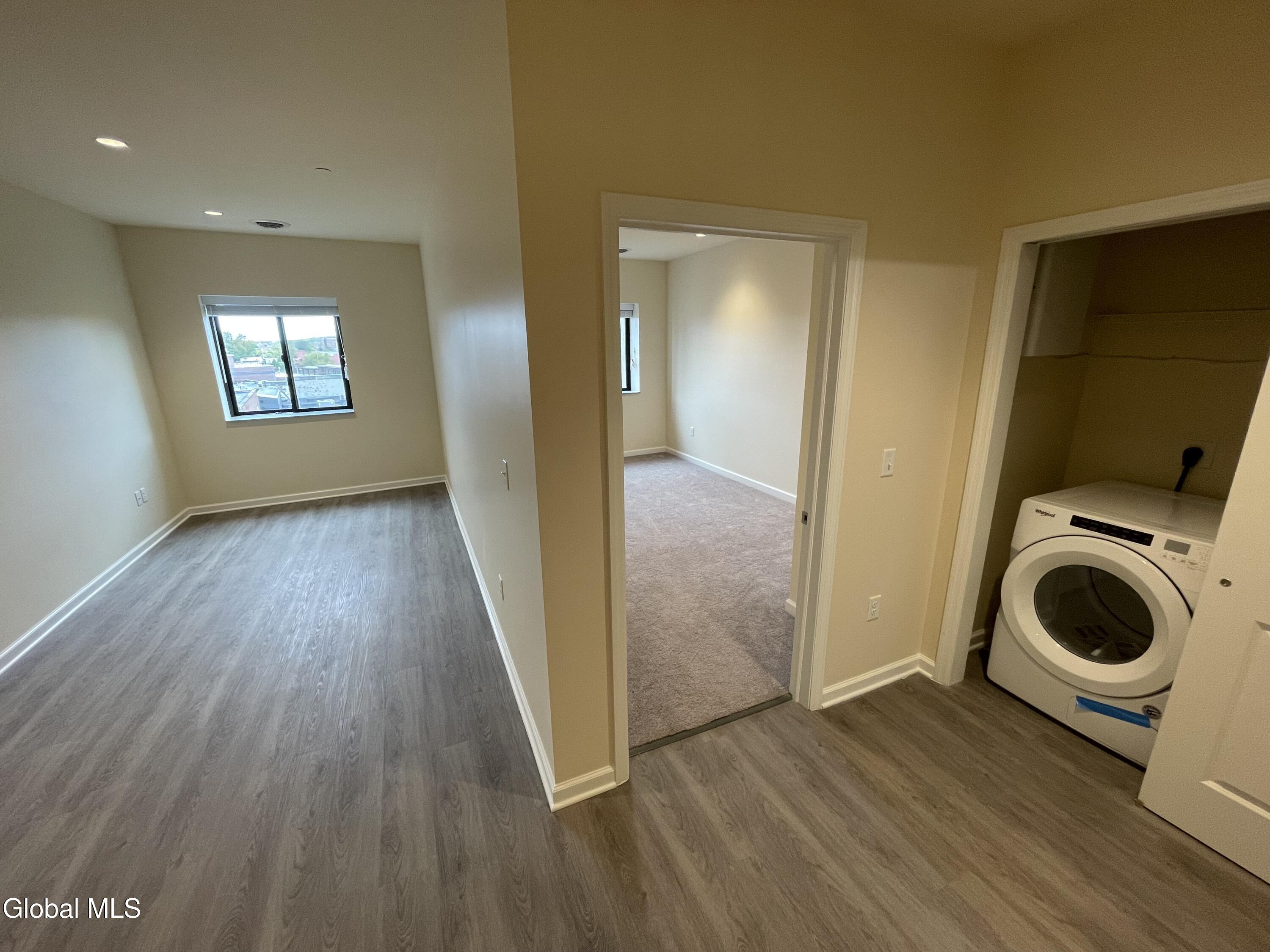 192 Erie Boulevard Schenectady, NY 12305 - Photo 32 of 56 IMG_6746