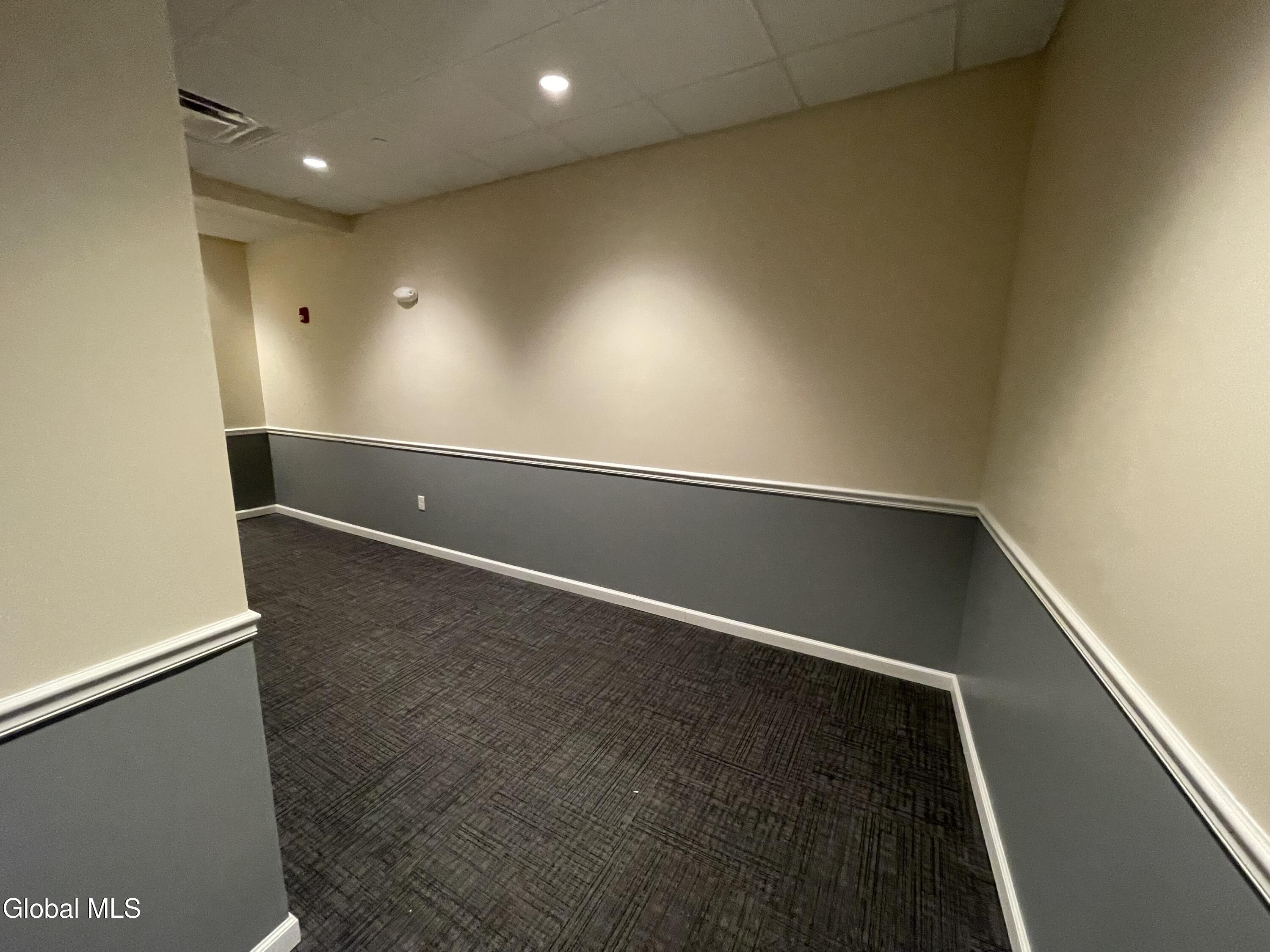 192 Erie Boulevard Schenectady, NY 12305 - Photo 47 of 56 IMG_0500