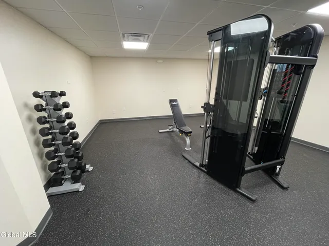 $1,595 | 192 Erie Boulevard, Schenectady, NY 12305