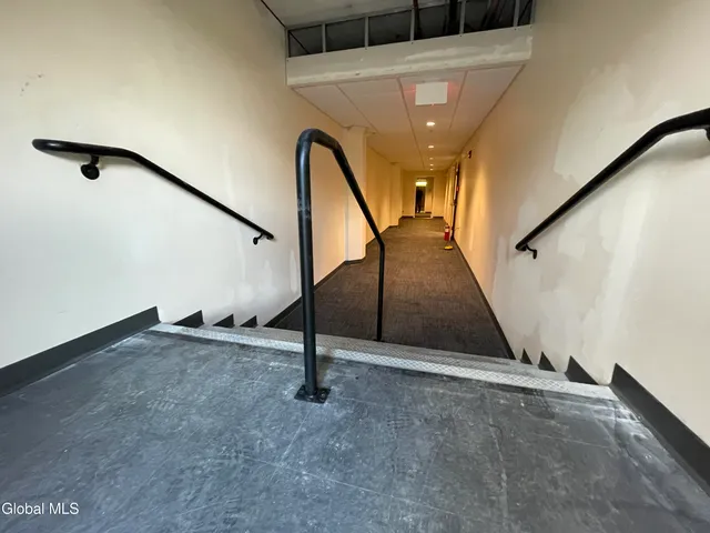 $1,595 | 192 Erie Boulevard, Schenectady, NY 12305