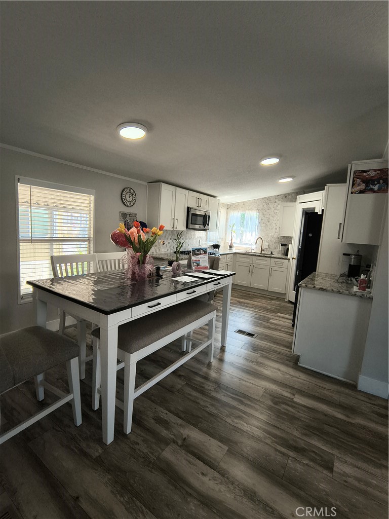 20401 Soledad Canyon Road, Unit 223 Canyon Country, CA 91351 - Photo 14 of 58