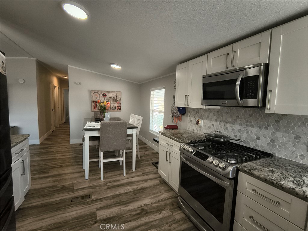 20401 Soledad Canyon Road, Unit 223 Canyon Country, CA 91351 - Photo 23 of 58
