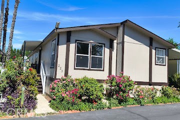 20401 Soledad Canyon Road, Unit 223 Canyon Country, CA 91351 - Photo 7 of 58