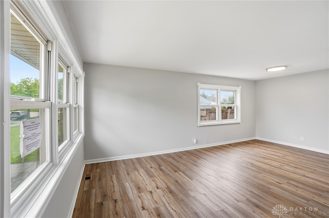 1584 Edendale Road Dayton, OH 45432 - Photo 9 of 48 Gallery Image 9