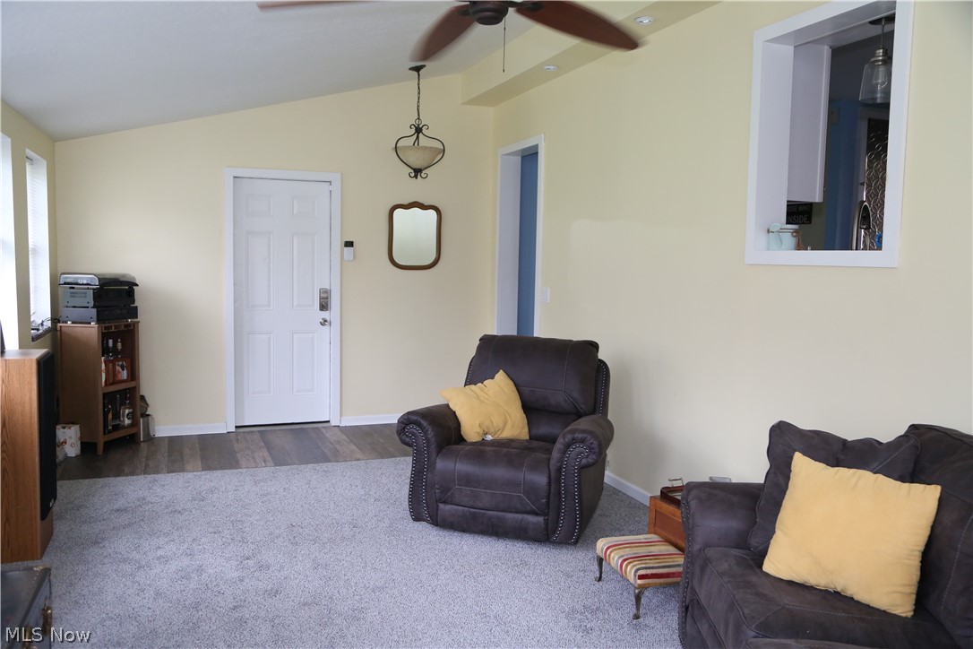 3360 Samuel Road Akron, OH 44312 - Photo 10 of 29