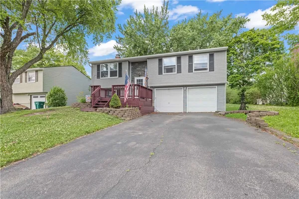 $199,900 | 5782 Bonnie Brae Circle, Farmington, NY 14425