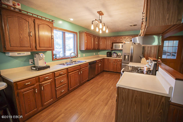 148 Hurricane Road Murphysboro, IL 62966 - Photo 8 of 50