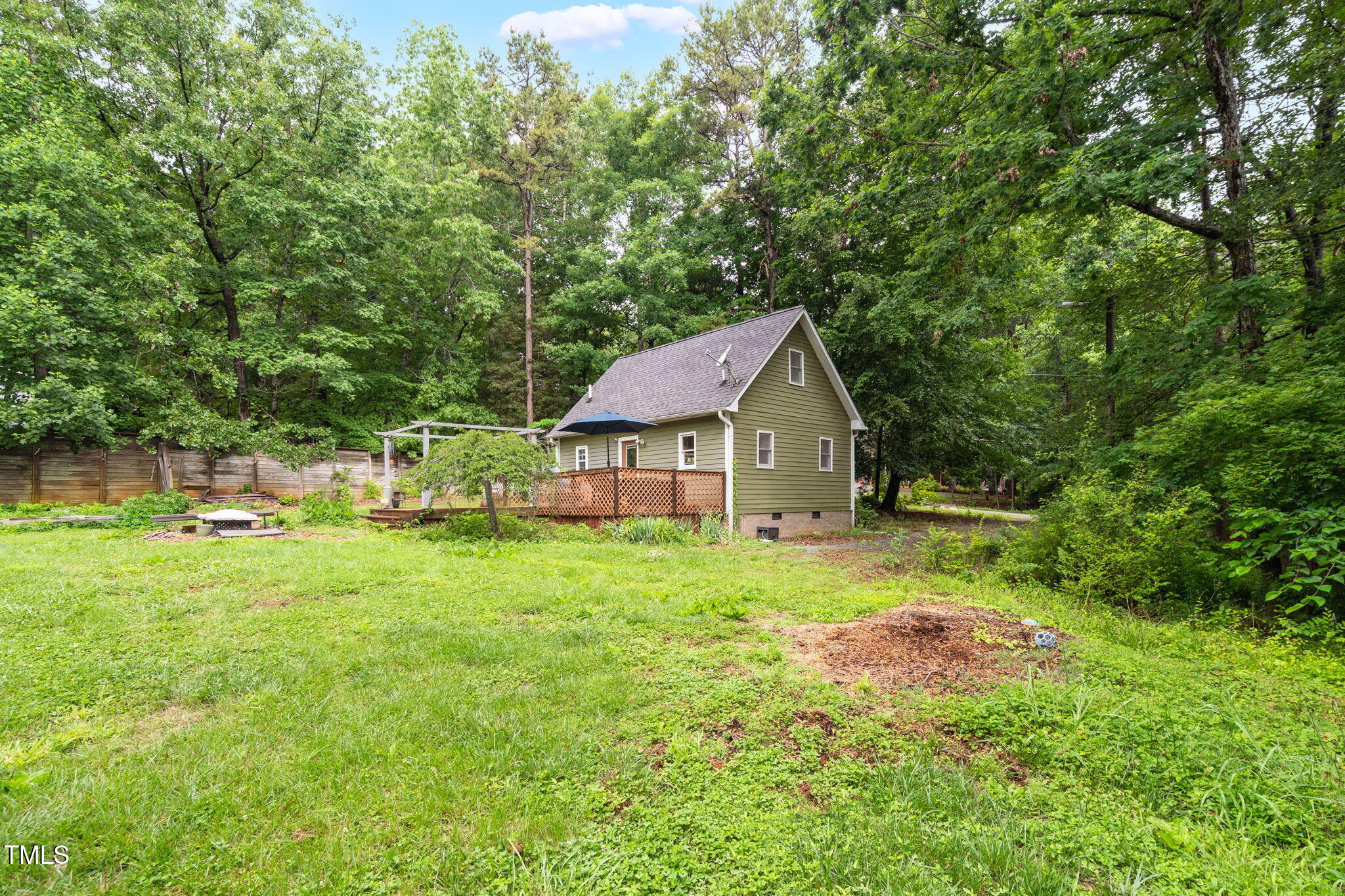1869 Brevard Road Graham, NC 27253 - Photo 25 of 32 Yard space
