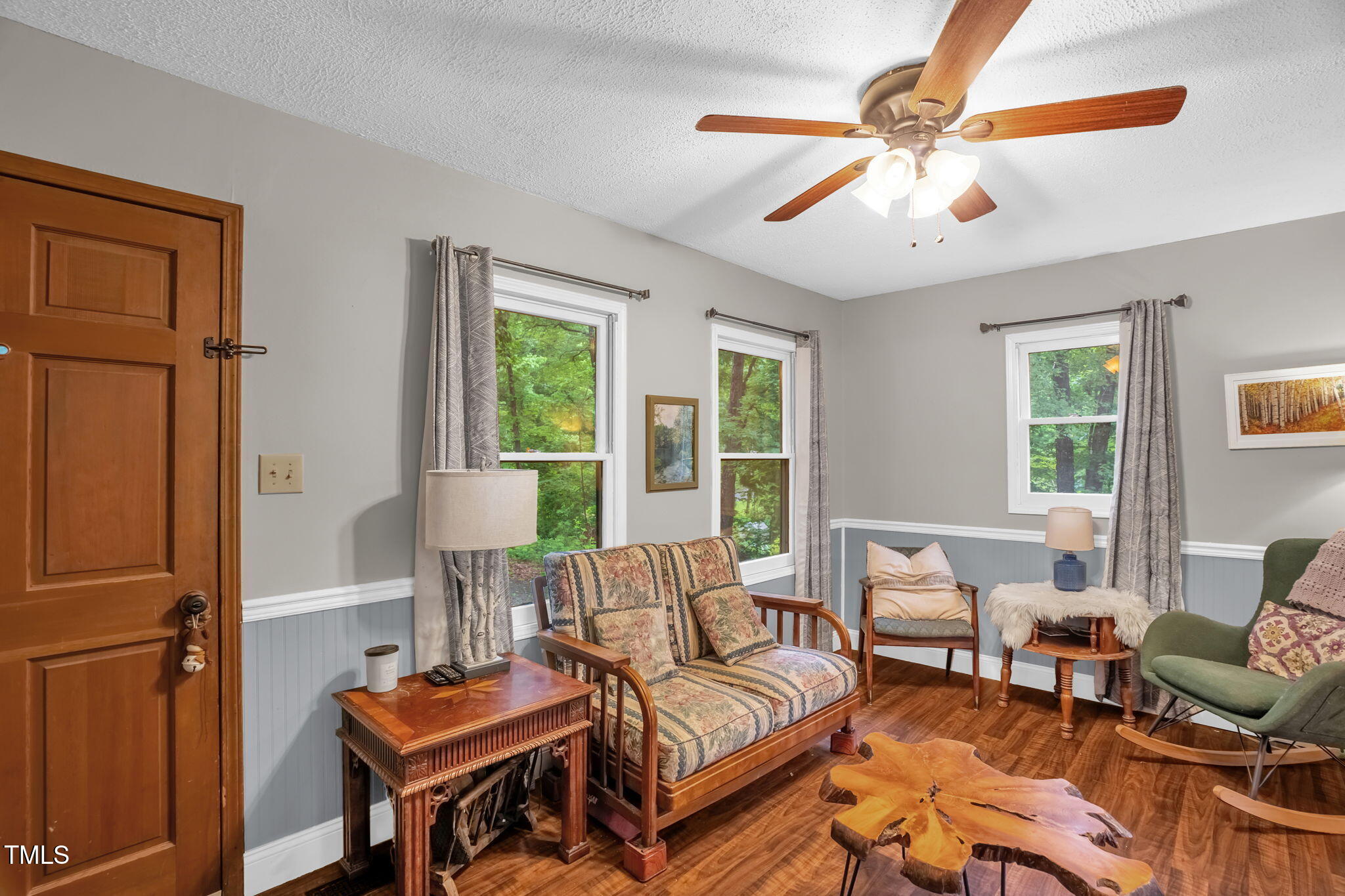 1869 Brevard Road Graham, NC 27253 - Photo 7 of 32 Living room with entry