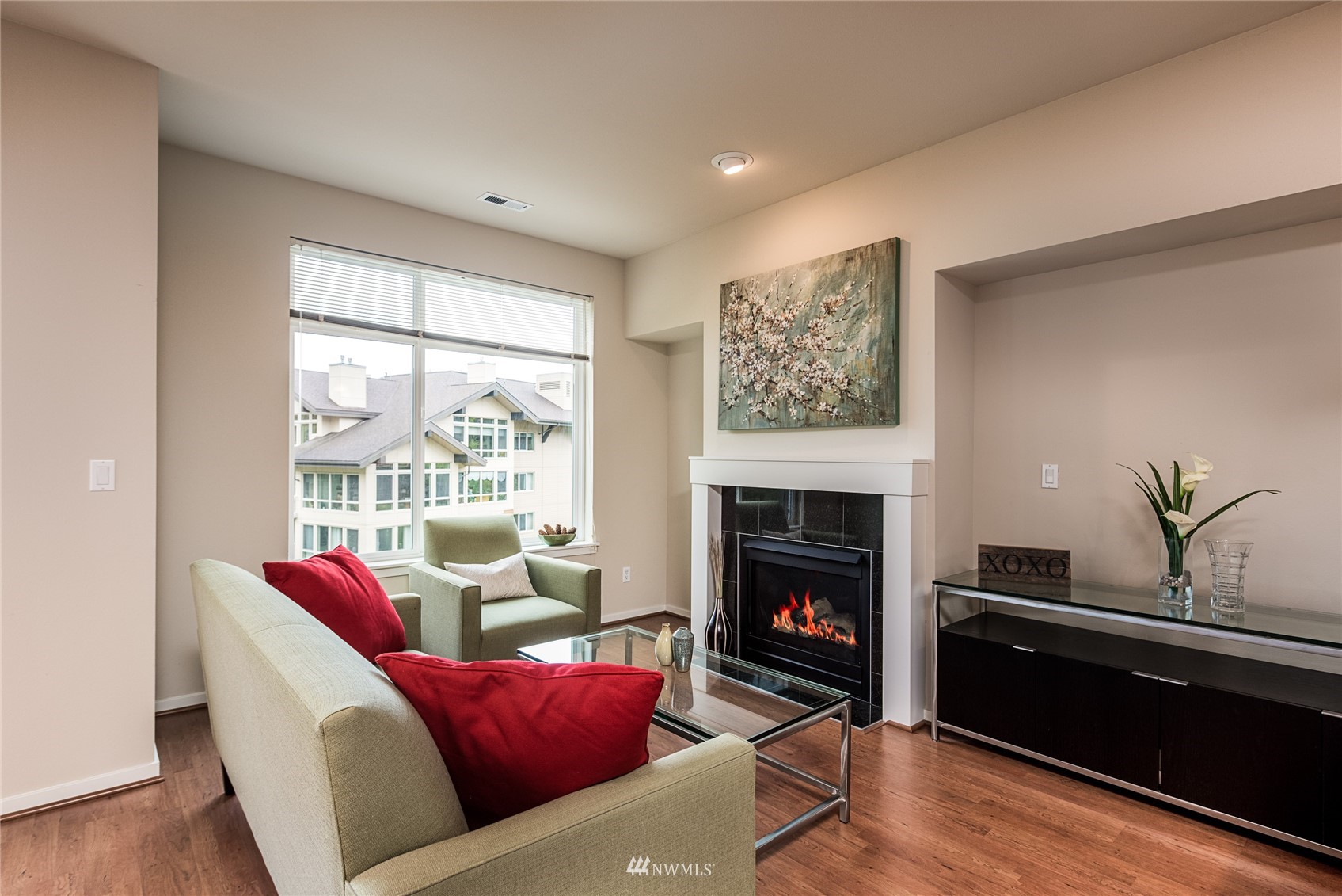 150 Cougar Ridge Road Northwest, Unit 1302 Issaquah, WA 98027 - Photo 1 of 17