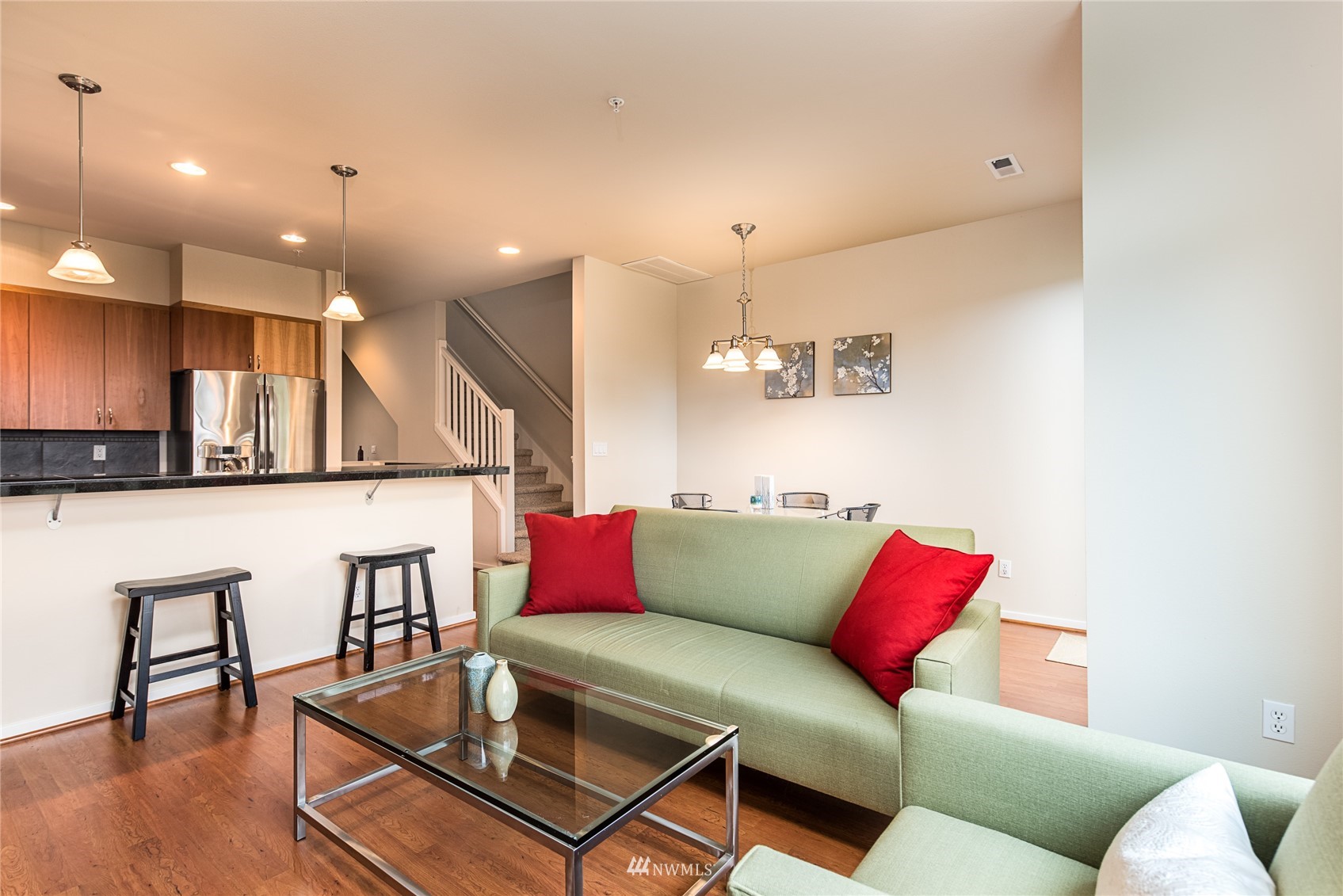 150 Cougar Ridge Road Northwest, Unit 1302 Issaquah, WA 98027 - Photo 11 of 17