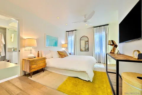 $7,695,000 | 231 Bonair Street, La Jolla, CA 92037
