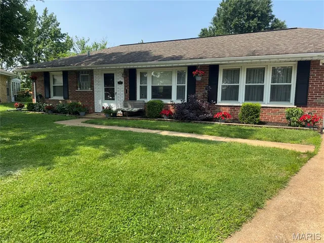 $285,000 | 9955 Box Elder Court, St. Louis, MO 63123