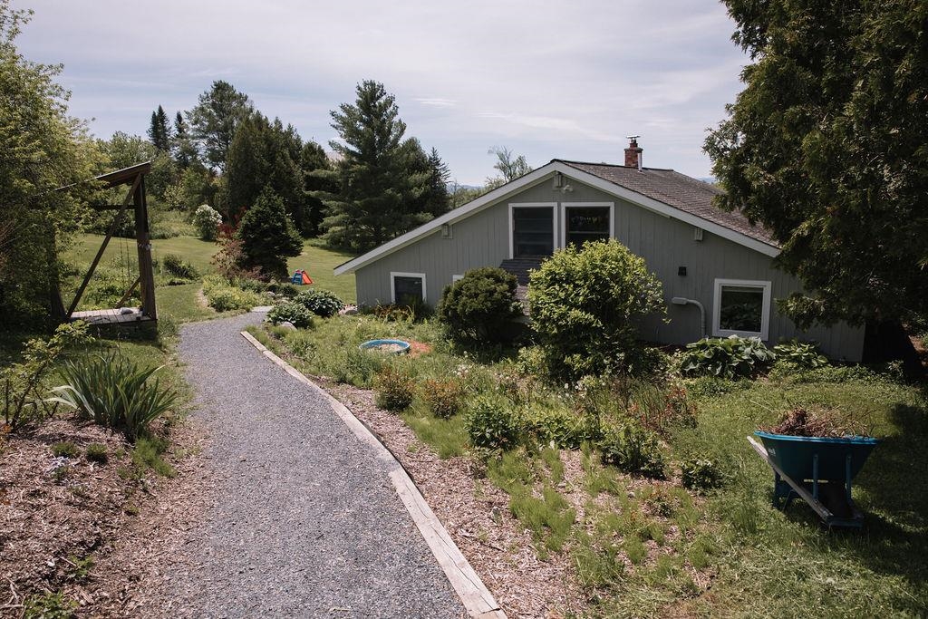 2213 Max Gray Road Calais, VT 05667 - Photo 9 of 48