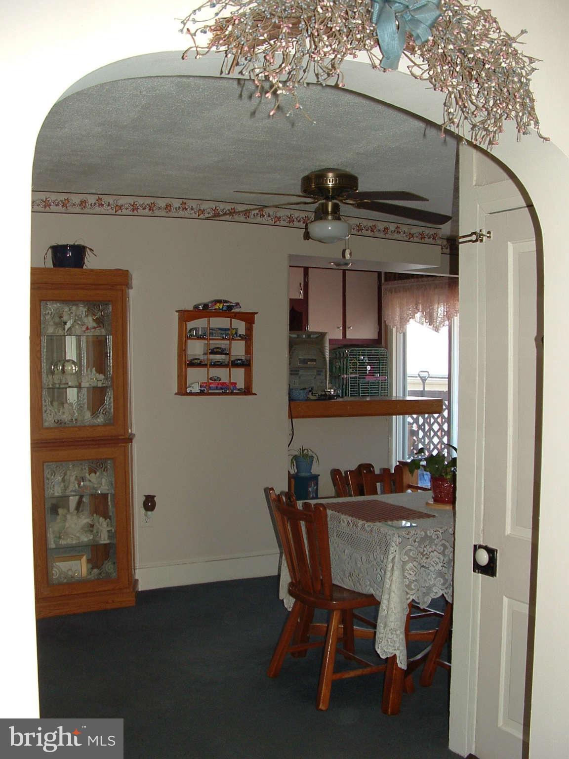 1370 Pleasant Valley Road Westminster, MD 21158 - Photo 8 of 18 Interior (General)