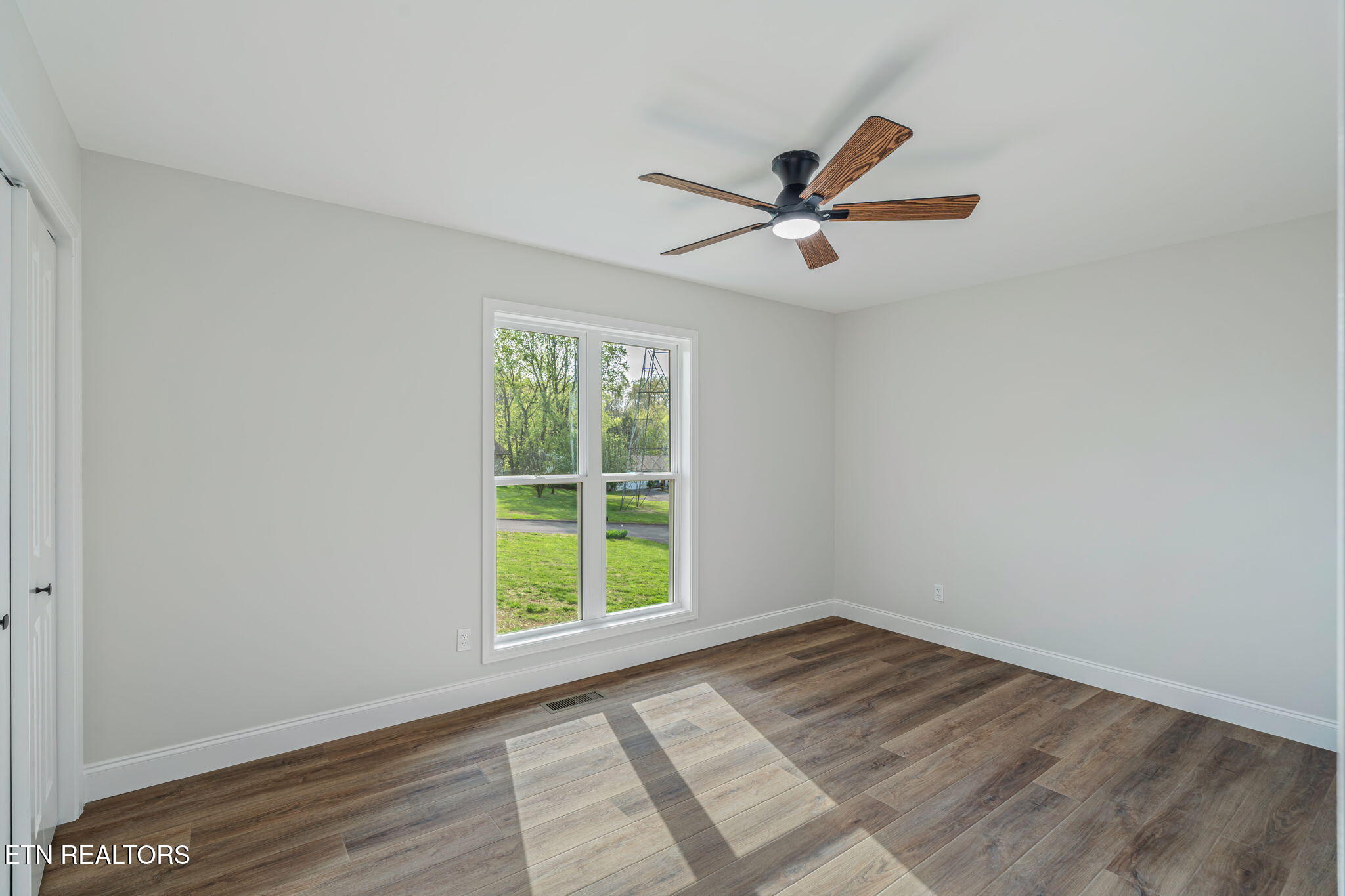 1225 Galewood Road Knoxville, TN 37919 - Photo 29 of 42 27-web-or-mls-1225 Galewood Road-28