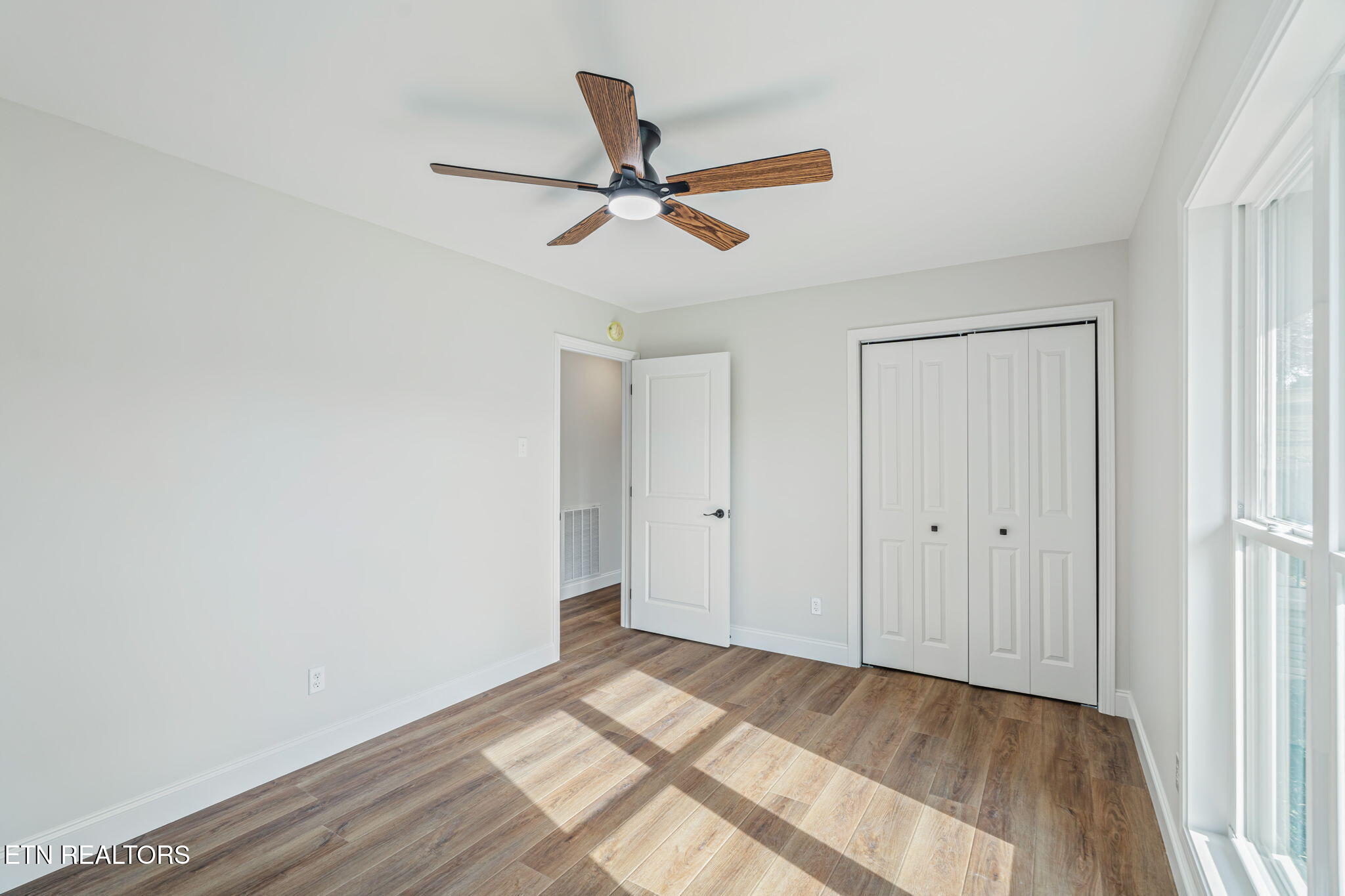 1225 Galewood Road Knoxville, TN 37919 - Photo 30 of 42 28-web-or-mls-1225 Galewood Road-29