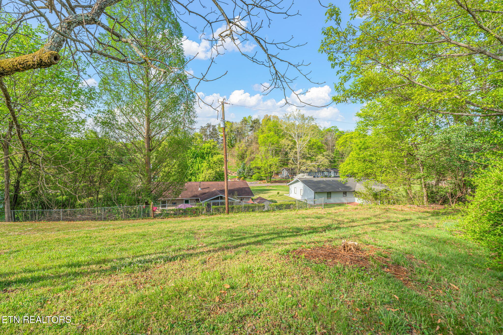 1225 Galewood Road Knoxville, TN 37919 - Photo 42 of 42 47-web-or-mls-1225 Galewood Road-48