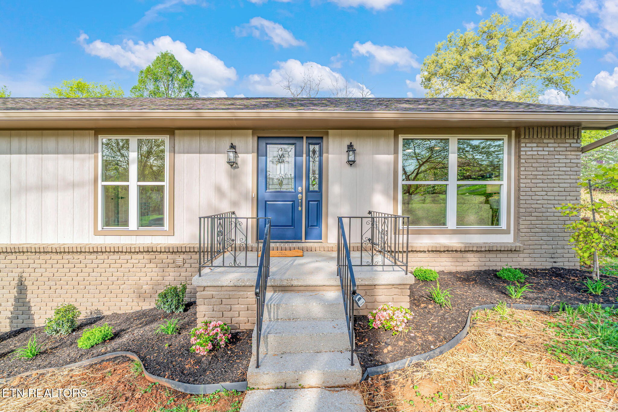 1225 Galewood Road Knoxville, TN 37919 - Photo 6 of 42 10-web-or-mls-1225 Galewood Road-11