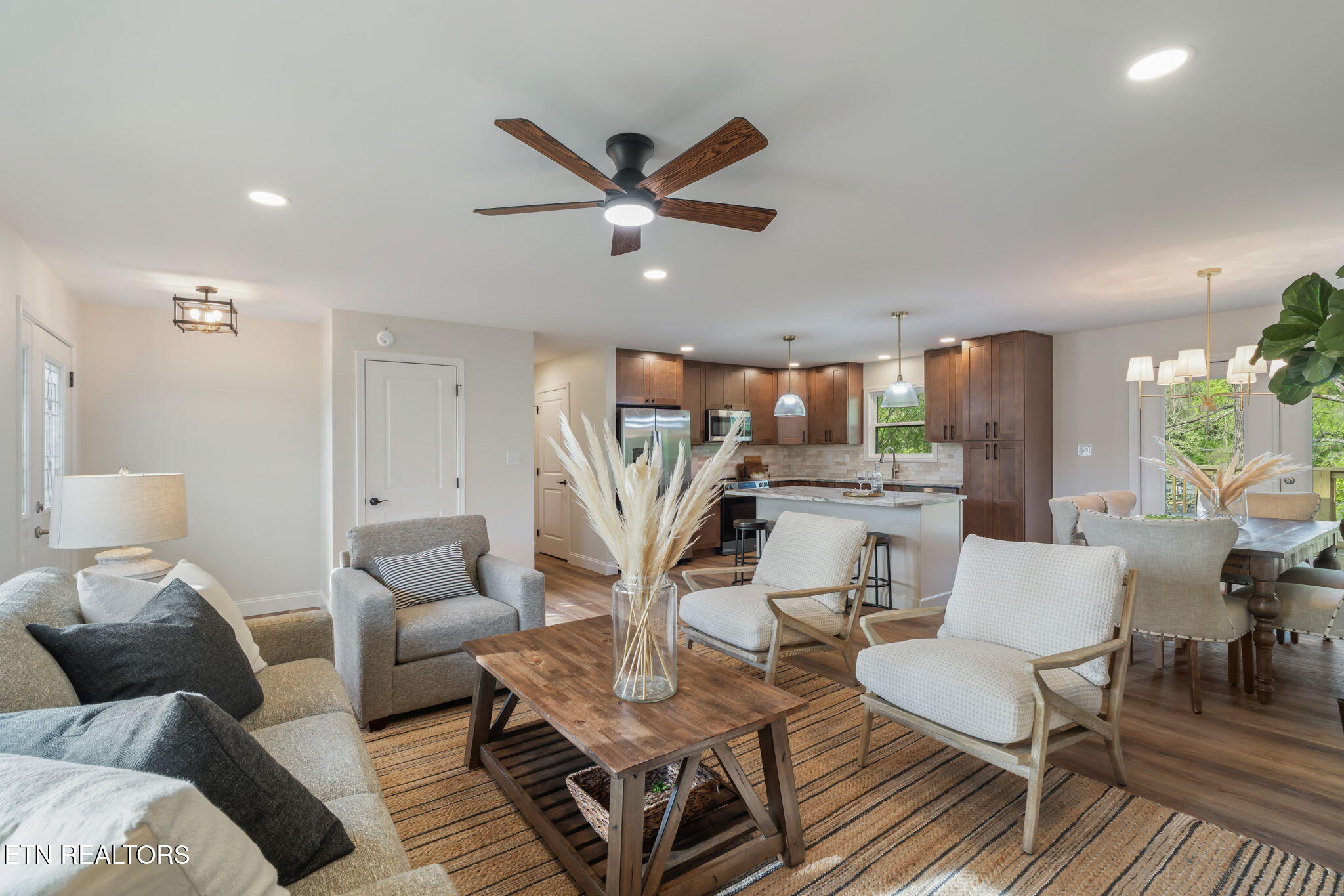 1225 Galewood Road Knoxville, TN 37919 - Photo 10 of 42 15-web-or-mls-1225 Galewood Road-16