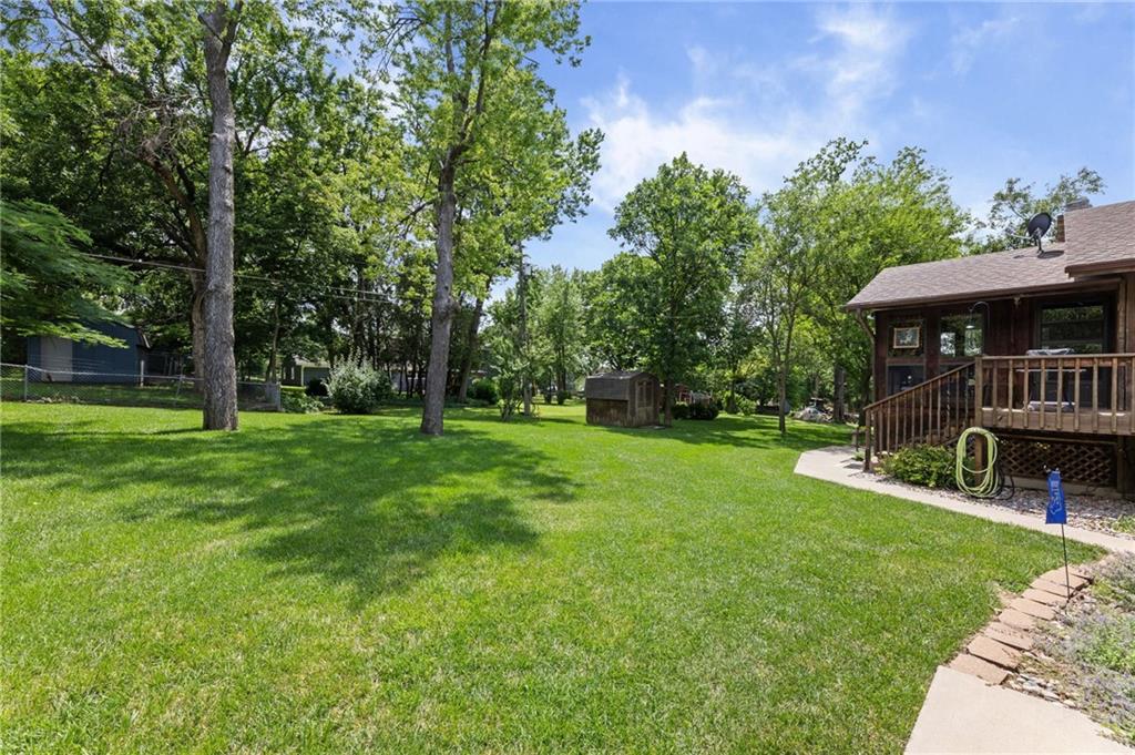 21 West Edwards Street Iola, KS 66749 - Photo 46 of 64