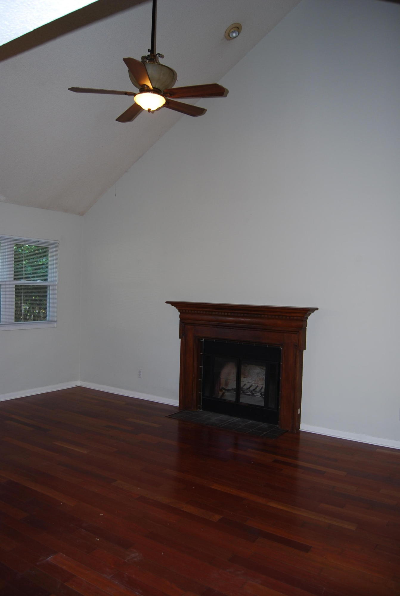 1288 Hampshire Road Charleston, SC 29412 - Photo 5 of 22 DSC_2861