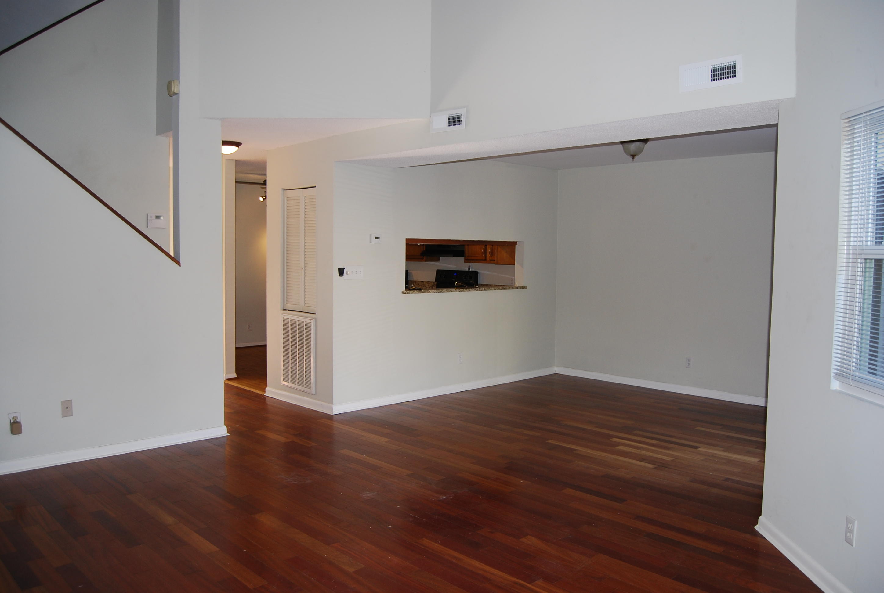 1288 Hampshire Road Charleston, SC 29412 - Photo 8 of 22 DSC_2864