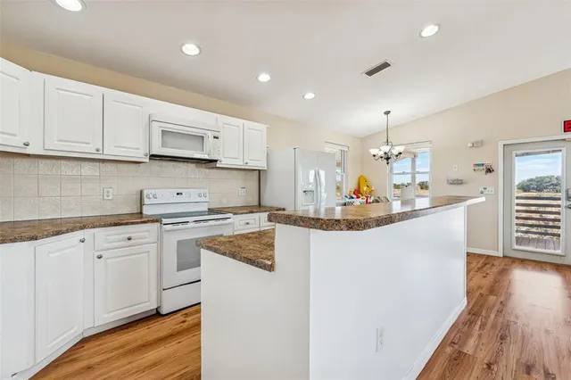 $459,000 | 4026 McIntosh Estates Lane, Plant City, FL 33565