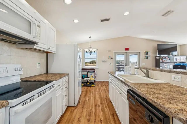 $459,000 | 4026 McIntosh Estates Lane, Plant City, FL 33565