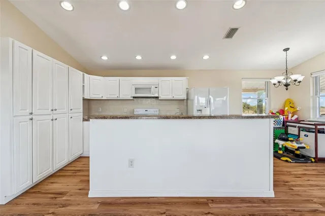 $459,000 | 4026 McIntosh Estates Lane, Plant City, FL 33565