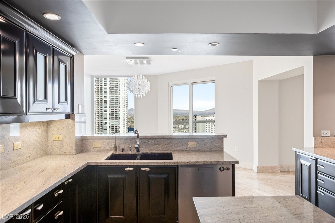 2777 Paradise Road, Unit 1801 Las Vegas, NV 89109 - Photo 12 of 39