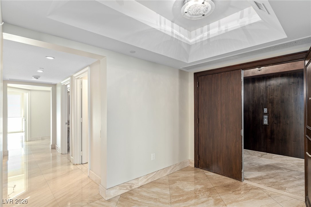 2777 Paradise Road, Unit 1801 Las Vegas, NV 89109 - Photo 15 of 39