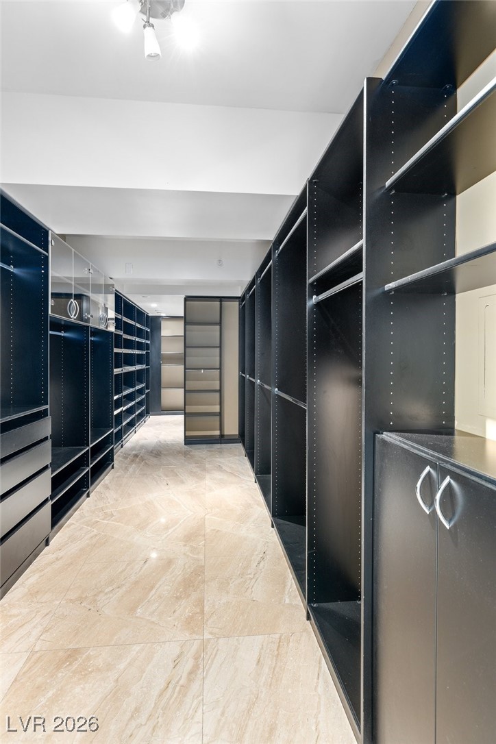 2777 Paradise Road, Unit 1801 Las Vegas, NV 89109 - Photo 27 of 39