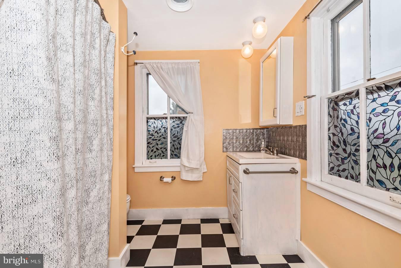 2336 Mt Ventus Road Manchester, MD 21102 - Photo 15 of 27 Bath
