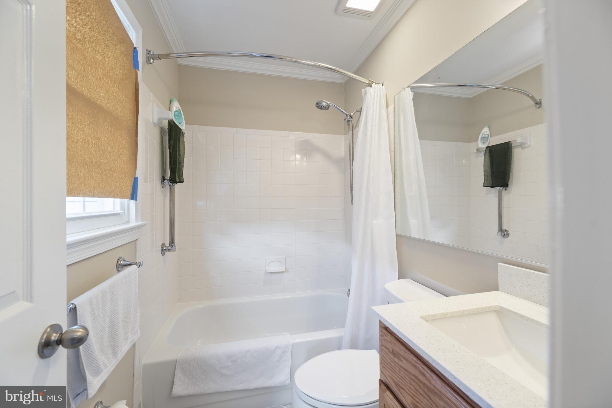 3404 Epic Gate Bowie, MD 20716 - Photo 23 of 47 Primary Bathroom