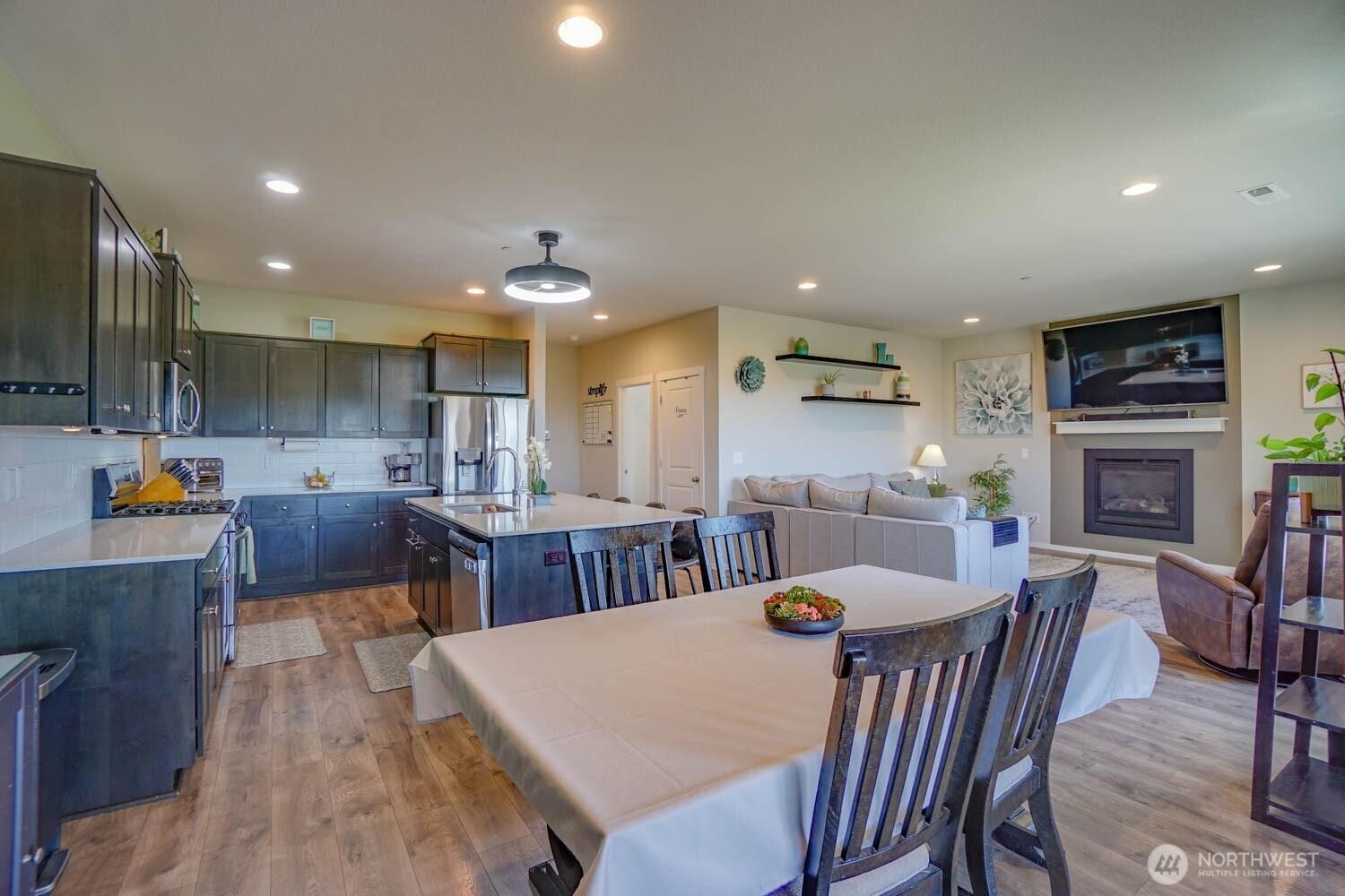 6967 North 94th Avenue Camas, WA 98607 - Photo 9 of 35