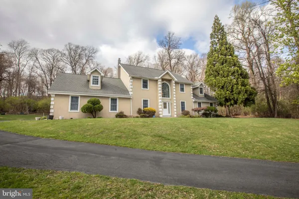 $794,900 | 3066 Pricetown Road, Temple, PA 19560