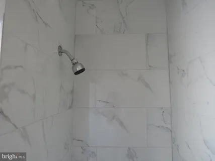 $1,250 | 356 East Walnut Lane, Unit 3, Philadelphia, PA 19144