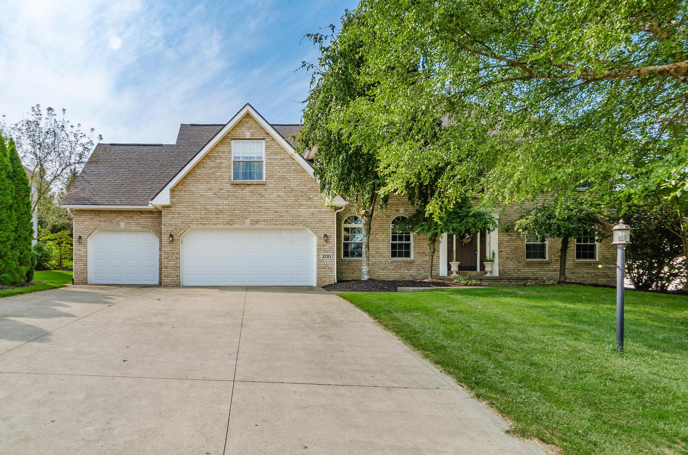 200 Foxcroft Road Lexington, OH 44904 - Photo 1 of 63