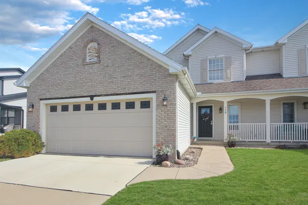 $300,000 | 728 Kristin Drive, Normal, IL 61761