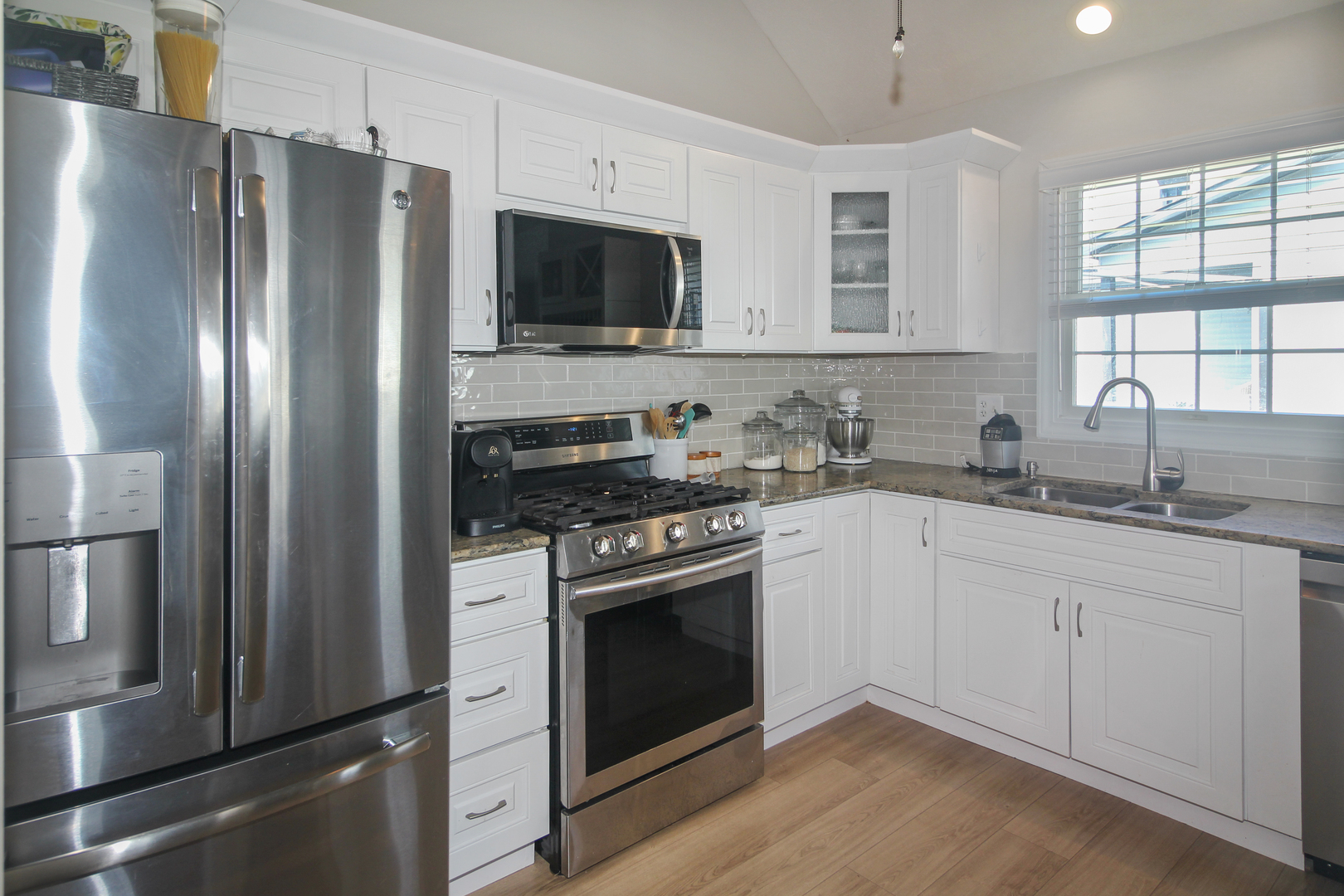 728 Kristin Drive Normal, IL 61761 - Photo 6 of 32