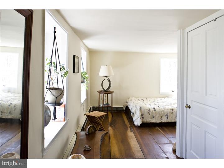 3018 Holicong Road Doylestown, PA 18902 - Photo 4 of 14 Gallery Image 4